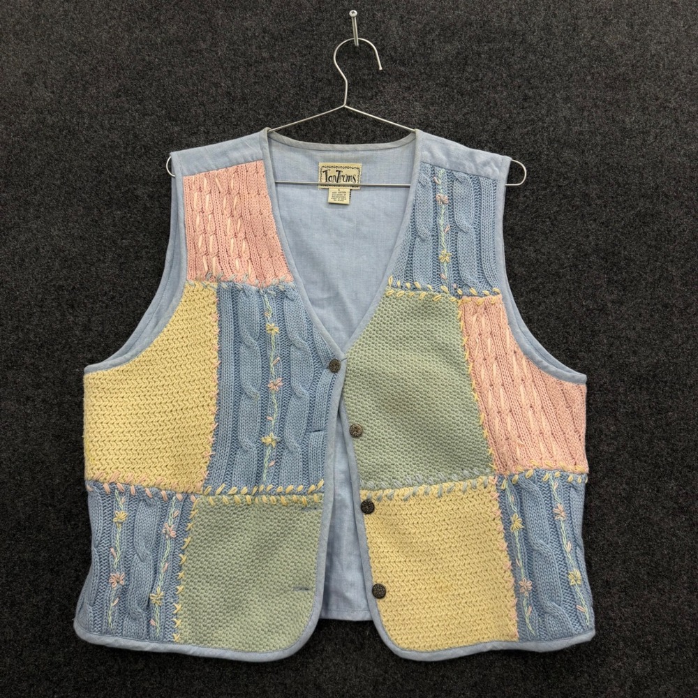 TanTrums Vintage Patchwork Sweater Vest Pastel Cotton Knit Floral Embroidered L